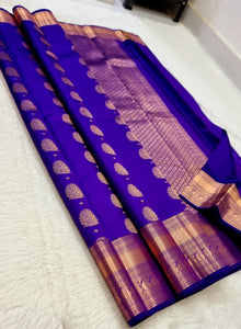 Classic Bluish Violet Elegance Kanchipuram Silk Saree SS23824