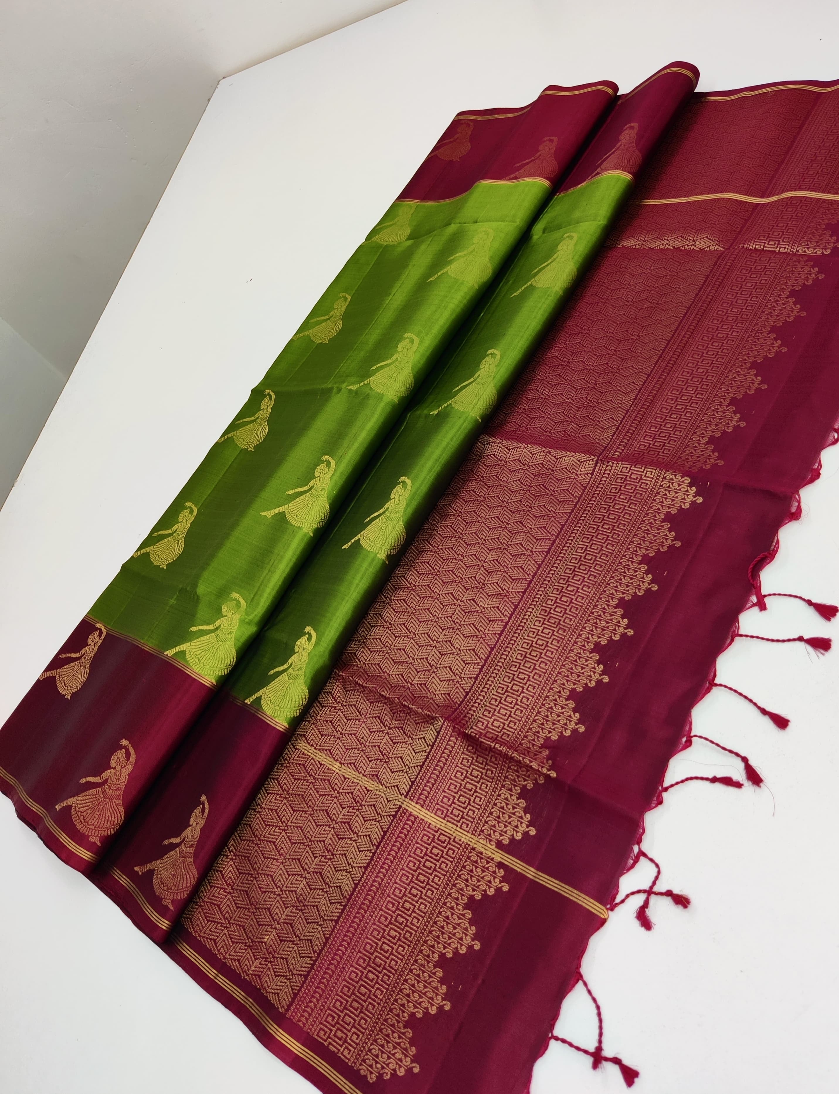 Classic Spring Green & Burgundy Elegance Handloom Soft Silk Saree SS24099