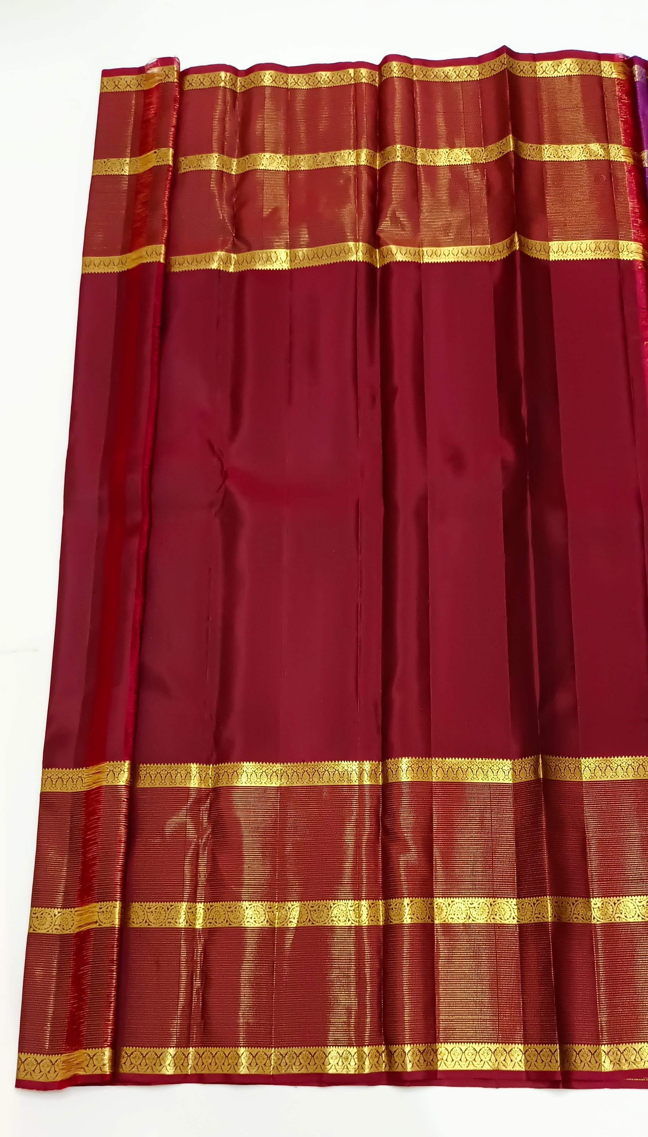 Classic Mustard & Maroon 2gm Zari Vaira Oosi Elegance Kanchipuram Handloom Silk Saree SS25336