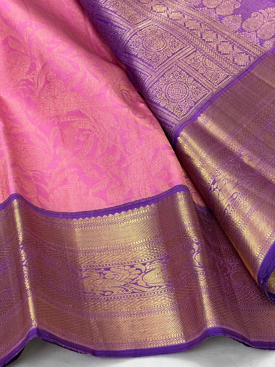 Classic Pink & Violet 2gm Zari Bridal Elegance Kanchipuram Handloom Silk Saree SS25254