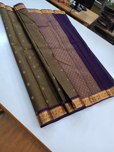 Dark Cement Grey & Violet Kanchipuram Handloom Silk Saree SS25864