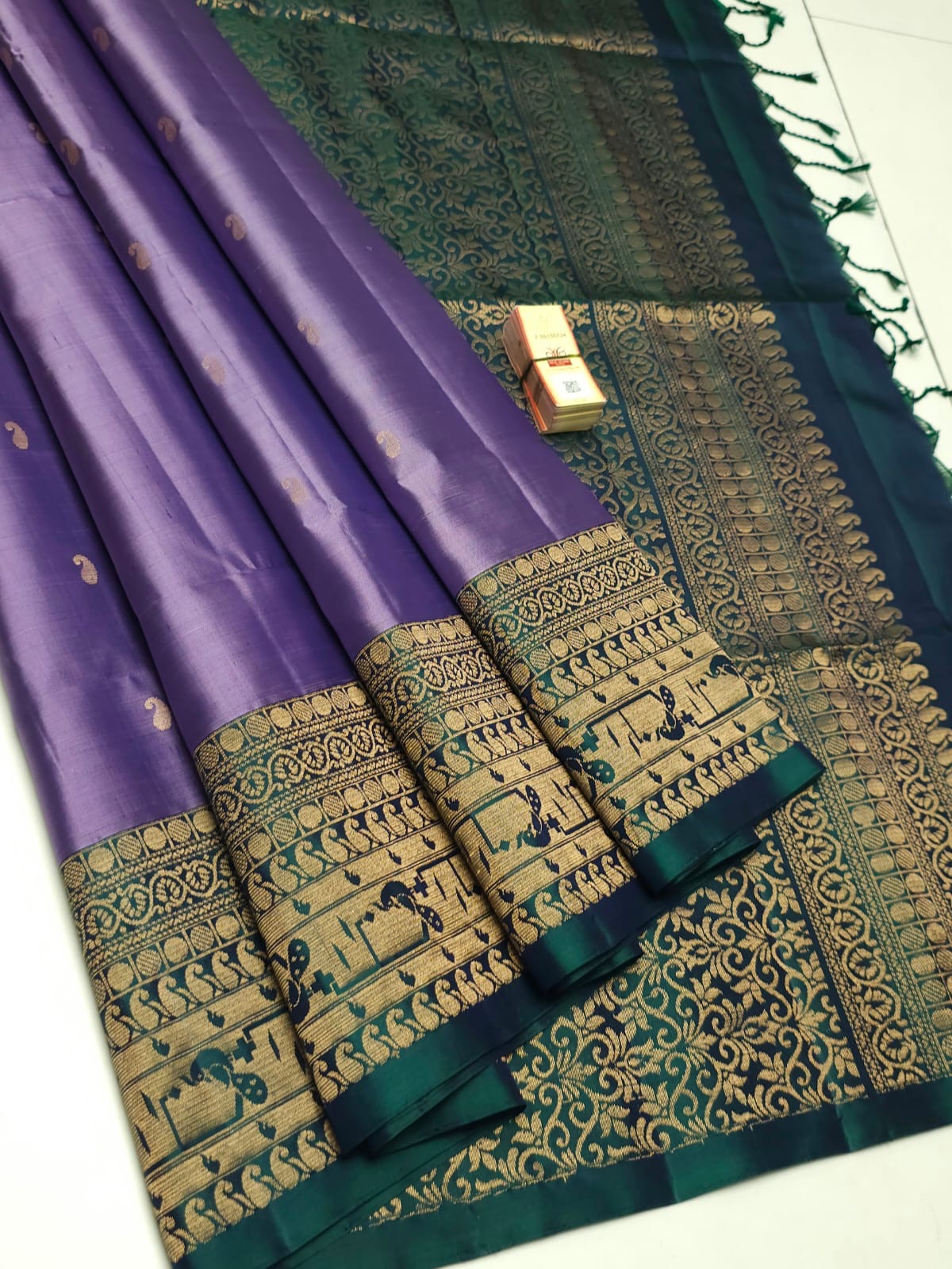 Lavender & Pine Green Double Warp Handloom Soft Silk Saree SS23027