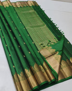 Load image into Gallery viewer, Classic Forest Green Elegance Handloom Soft Silk Saree SS24468
