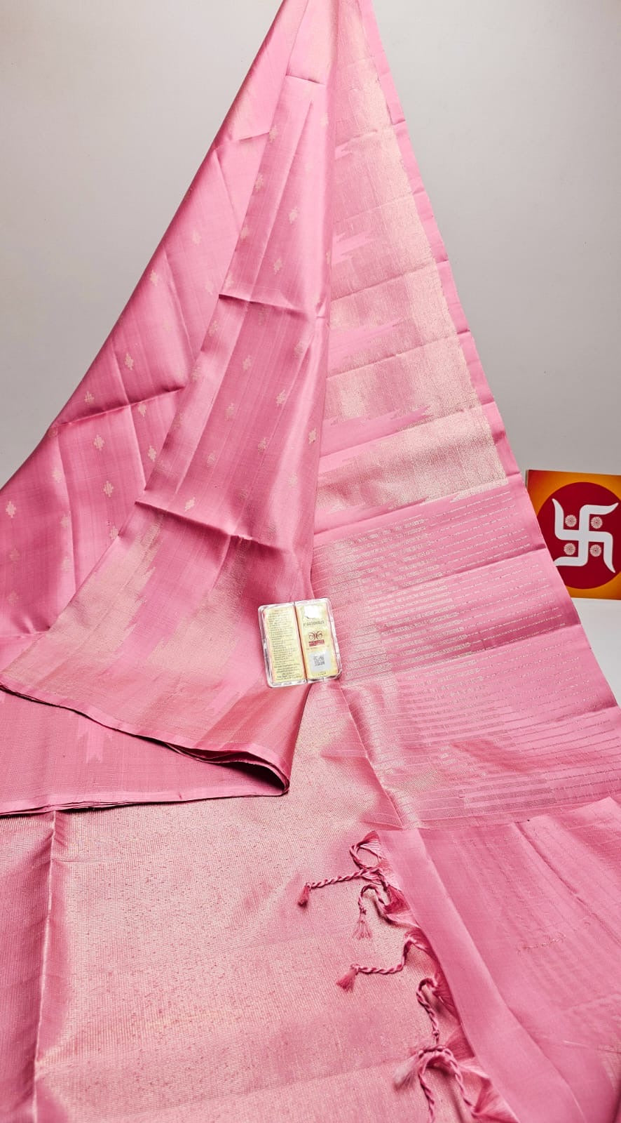 Classic Baby Pink Elegance Handloom Soft Silk Saree SS26233