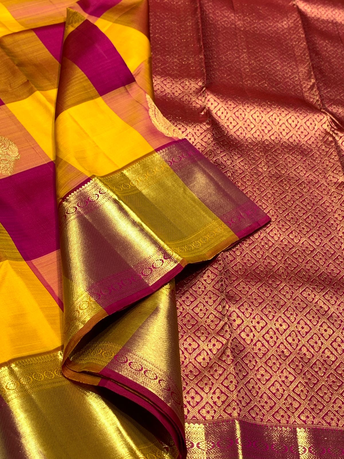 Classic Mustard & Pink 2gm Zari Kanchipuram Handloom Silk Saree SS25570