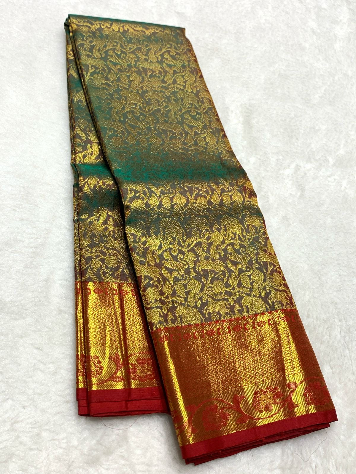 Classic Brownish Green & Chilli Red  2gm Zari Bridal Elegance Kanchipuram Handloom Silk Saree SS24617