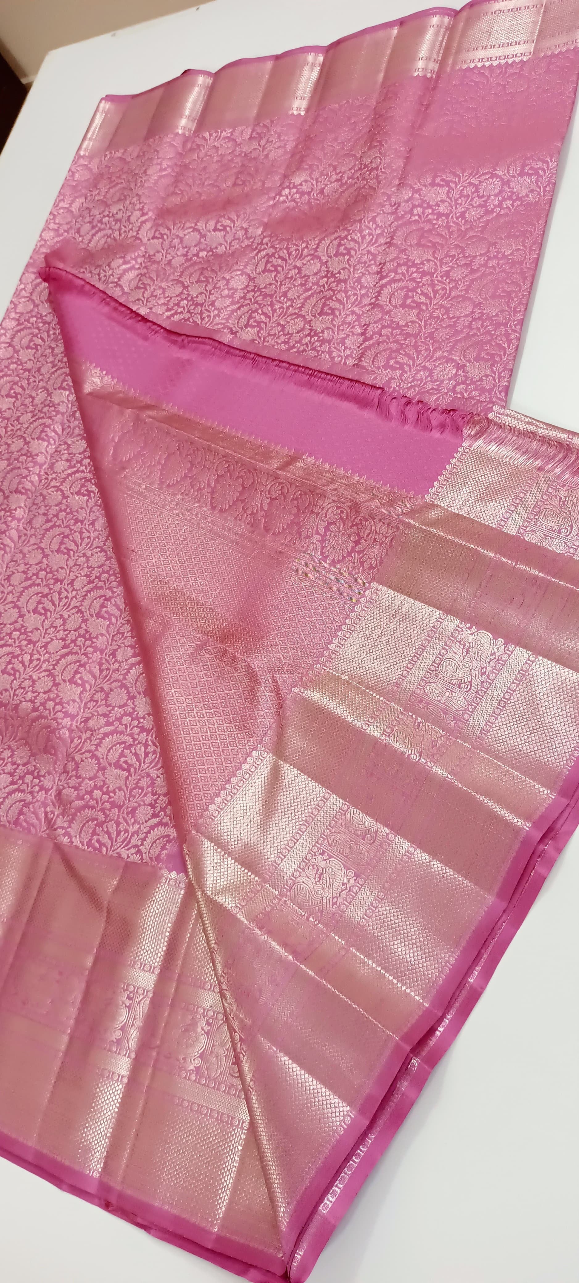 Classic Pastel Pink Silver Zari Elegance Kanchipuram Handloom Silk Saree SS24241