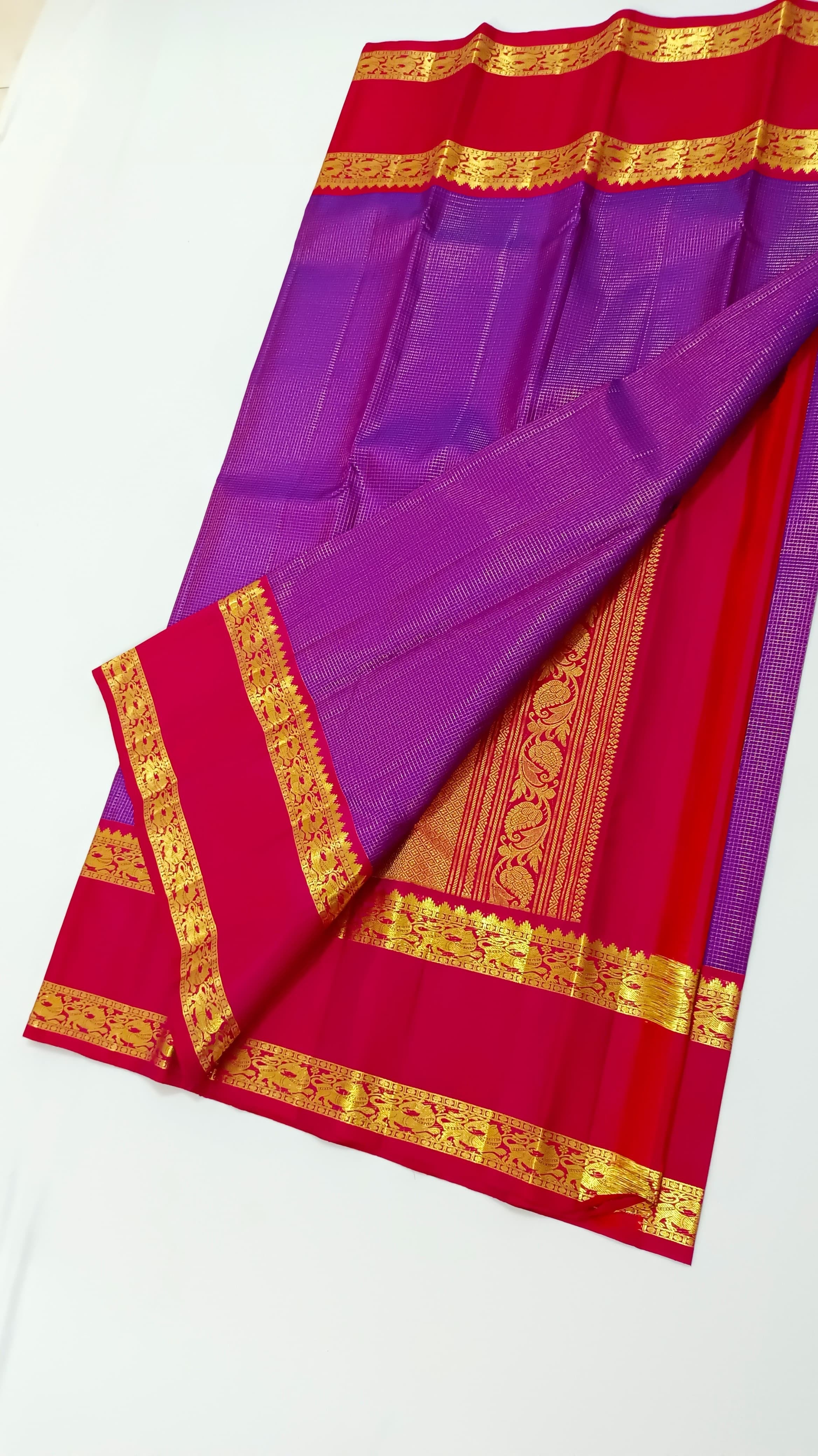 Classic Magenta & Rani Pink 2gm Zari Vaira Oosi Elegance Kanchipuram Handloom Silk Saree SS25335