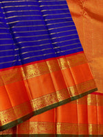 Load image into Gallery viewer, Classic Blue &amp; Scarlet Red 3gm Zari Vaira Oosi Beldari Design Elegance Kanchipuram Handloom Silk Saree SS24443
