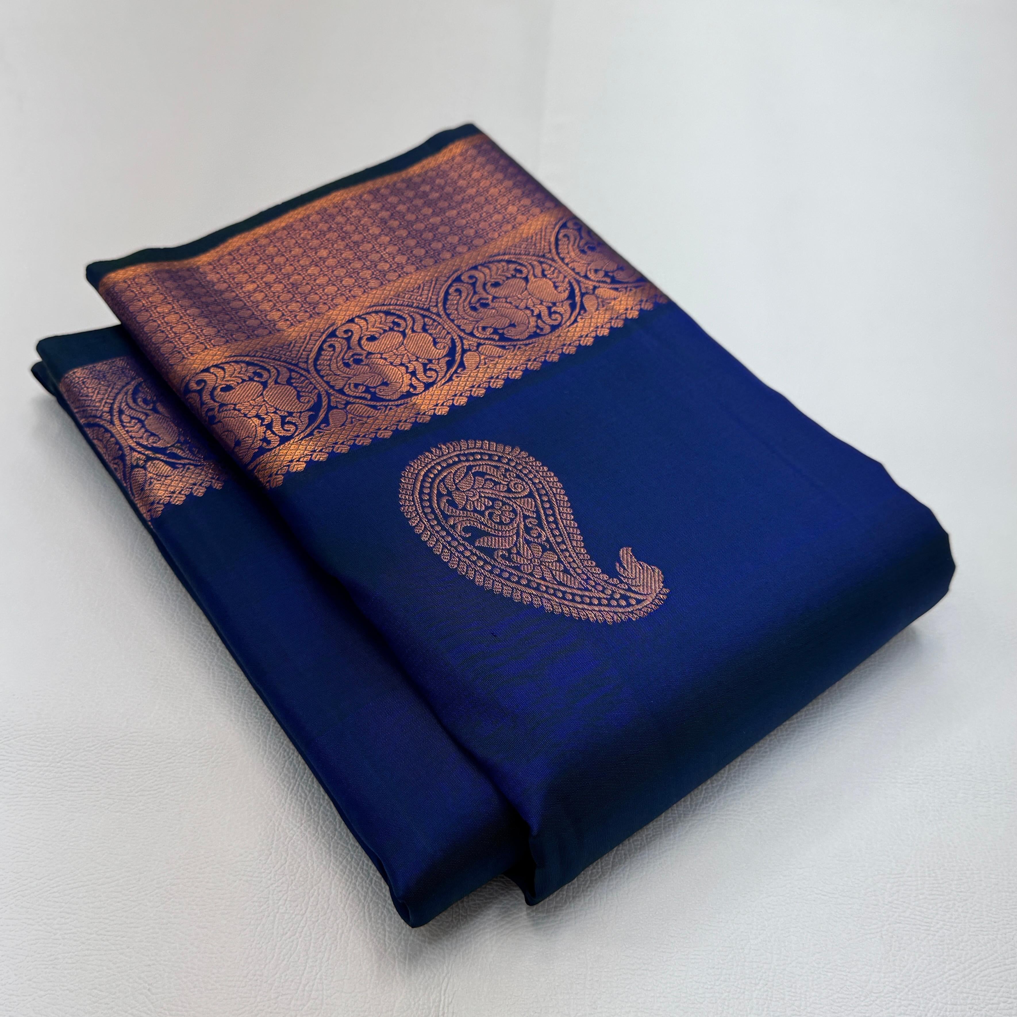 Classic Peacock Blue Rose Gold Zari Elegance Kanchipuram Handloom Silk Saree SS23585