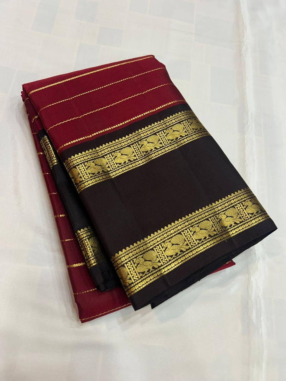 Classic Barn Red & Dark Brown Chocolate 2gm Zari Kanchipuram Handloom Silk Saree SS25837