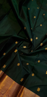 Load image into Gallery viewer, Classic Bottle Green &amp; Dark Pink 2gm Zari Korvai Elegance Kanchipuram Handloom Silk Saree SS28300
