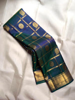 Load image into Gallery viewer, Classic Peacock Green Bridal Elegance Kanchipuram Handloom Silk Saree SS27865
