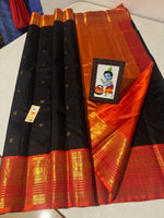 Load image into Gallery viewer, Classic Black &amp; Orange 2gm Zari Elegance Kanchipuram Handloom Silk Saree SS25302
