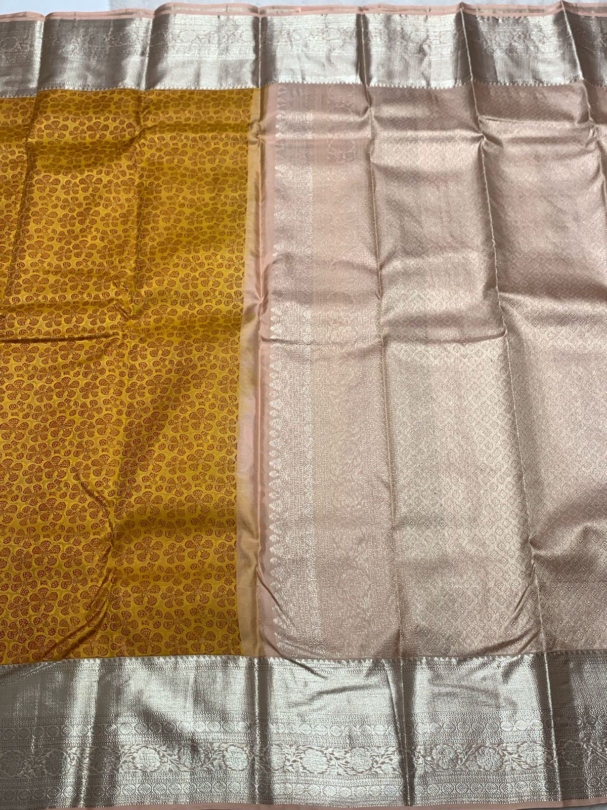 Classic Mustard & Pink 2gm Zari Elegance Kanchipuram Handloom Silk Saree SS24788