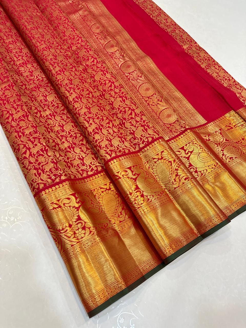 Classic Chilli Red Bridal Elegance Kanchipuram Handloom Silk Saree SS26638