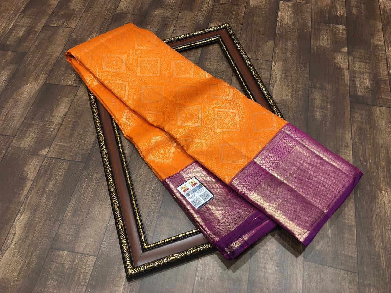 Classic Tangerine Orange & Vadamalli Bridal Elegance Kanchipuram Handloom Silk Saree SS26697