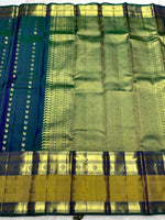 Load image into Gallery viewer, Classic Peacock Green 2gm Zari Elegance Kanchipuram Handloom Silk Saree SS25453

