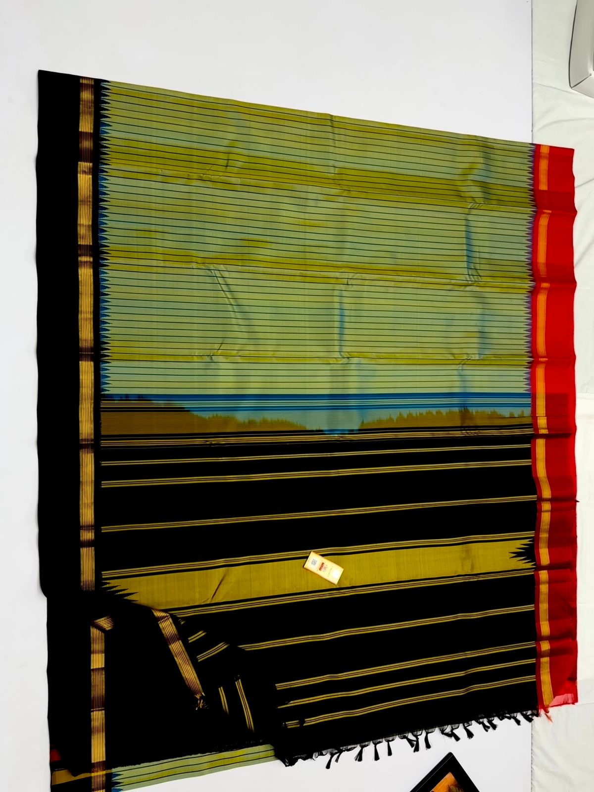 Classic Tea Green & Red Black Elegance Kanchipuram Handloom Silk Saree SS25395