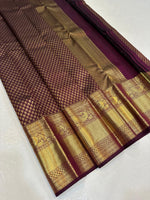 Load image into Gallery viewer, Classic Shimmer Wine Red Bridal Elegance Kanchipuram Handloom Silk Saree SS26641
