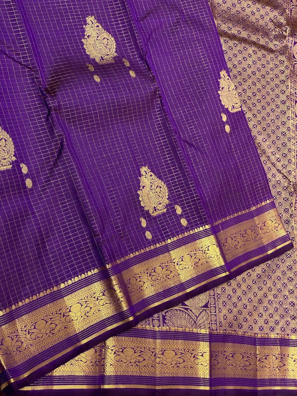 Classic Violet 2gm Zari Vaira Oosi Elegance Kanchipuram Handloom Silk Saree SS25382