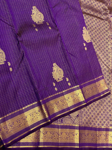 Classic Violet 2gm Zari Vaira Oosi Elegance Kanchipuram Handloom Silk Saree SS25382