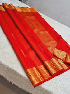 Classic Red 2gm Zari Elegance Kanchipuram Handloom Silk Saree SS24360