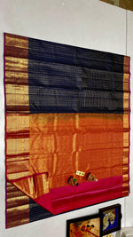 Load image into Gallery viewer, Classic Navy Blue &amp; Rose Pink Elegance Kanchipuram Handloom Silk Saree SS24759
