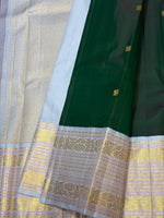 Load image into Gallery viewer, Classic Bottle Green &amp; Ice Blue 2gm Zari Elegance Kanchipuram Handloom Silk Saree SS28273
