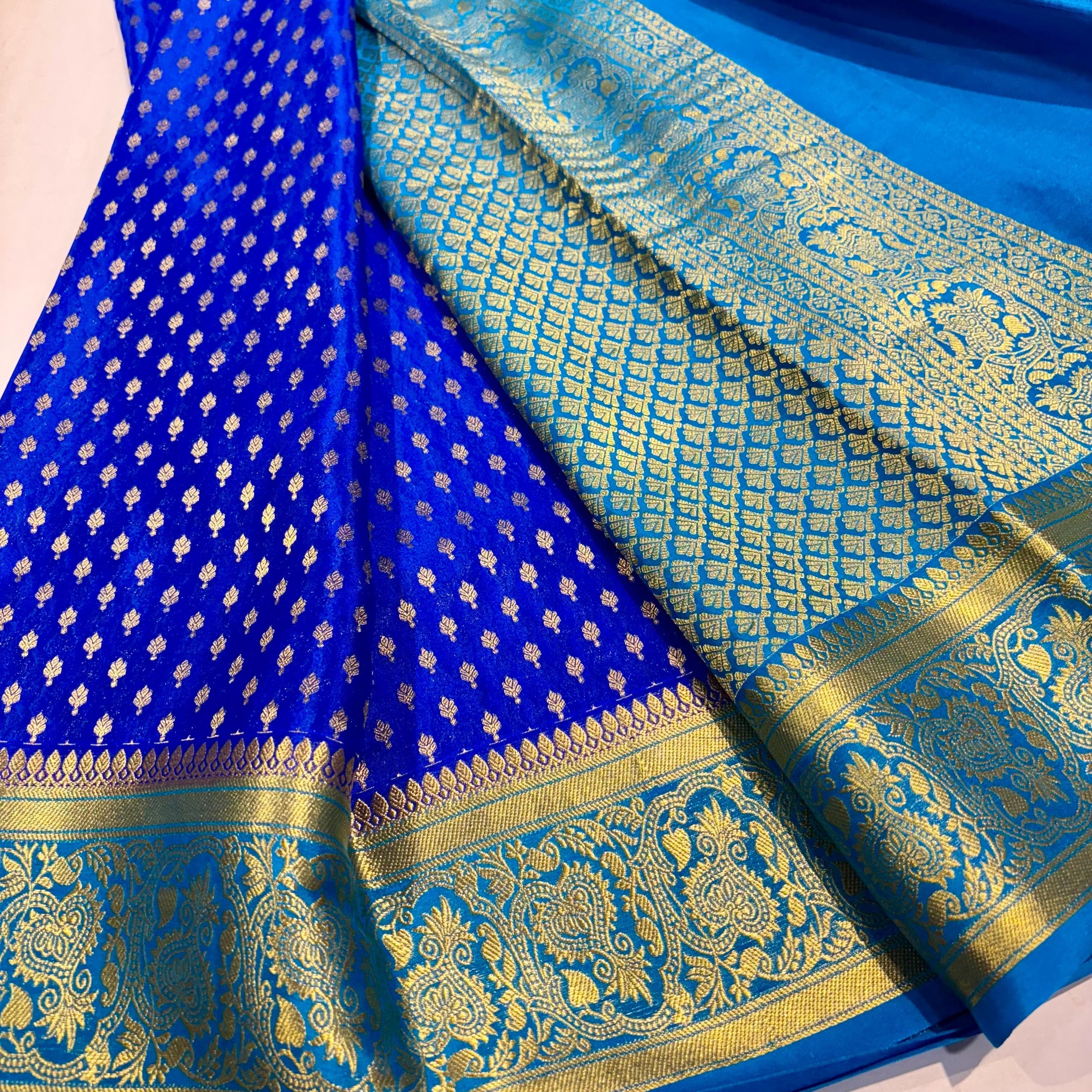 Classic Azure Blue & Midnight Blue Elegance Mysore Silk Saree SS24167