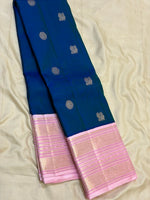 Load image into Gallery viewer, Classic Peacock Blue &amp; Baby Pink 2gm Zari Elegance Kanchipuram Handloom Silk Saree SS28274
