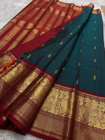Load image into Gallery viewer, Classic Aegan Blue &amp; Crimson Red Kanchipuram Handloom Silk Saree SS26835
