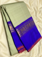 Load image into Gallery viewer, Pastel Green &amp; Royal Blue 2gm Zari Elegance Kanchipuram Handloom Silk Saree SS25304
