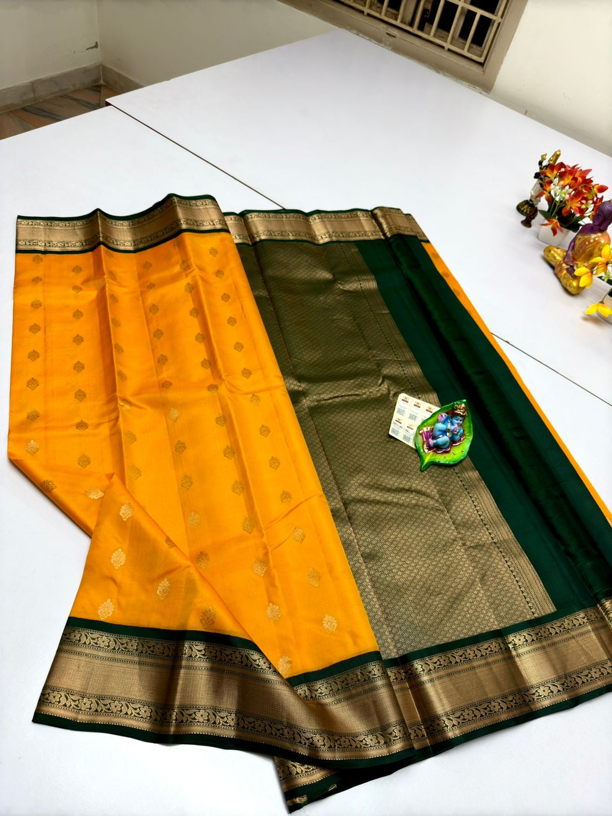 Classic Mango Yellow & Pine Green Elegance Kanchipuram Handloom Silk Saree SS23742