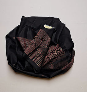 Classic Charcoal Black Elegance Handloom Soft Silk Saree SS25660