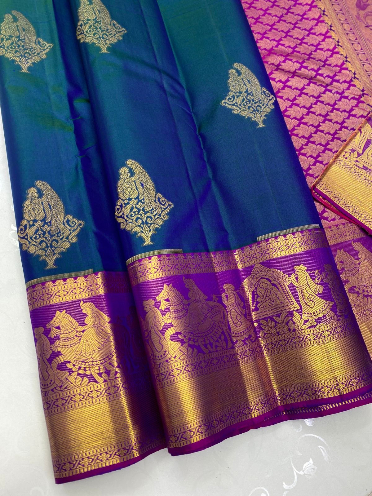 Classic Peacock Blue & Fuchsia Pink 1gm Zari Elegance Kanchipuram Handloom Silk Saree SS24383