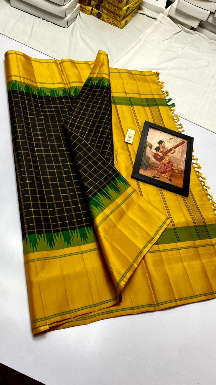 Classic Bottle Green & Mango Yellow Kanchipuram Handloom Silk Saree SS26262