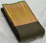 Load image into Gallery viewer, Classic Bottle Green &amp; Peachy Pink 3gm Zari Elegance Kanchipuram Handloom Silk Saree SS27258
