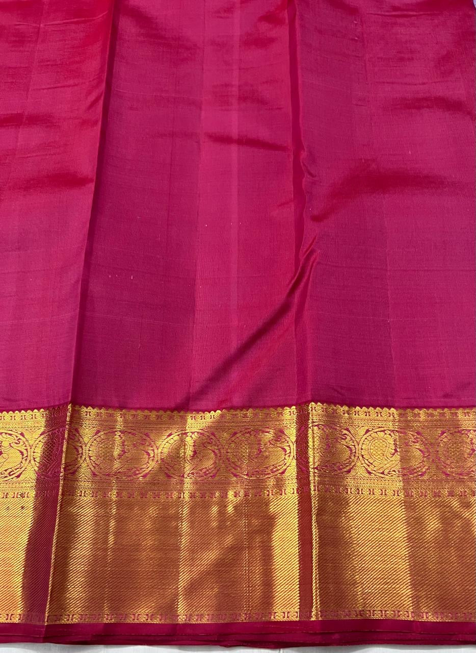 Classic Light Lavender & Dark Pink 2gm Zari Elegance Kanchipuram Handloom Silk Saree SS25244