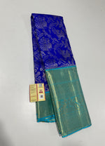 Load image into Gallery viewer, Classic Robin Blue &amp; Ice Blue Bridal Elegance Kanchipuram Handloom Silk Saree SS23707
