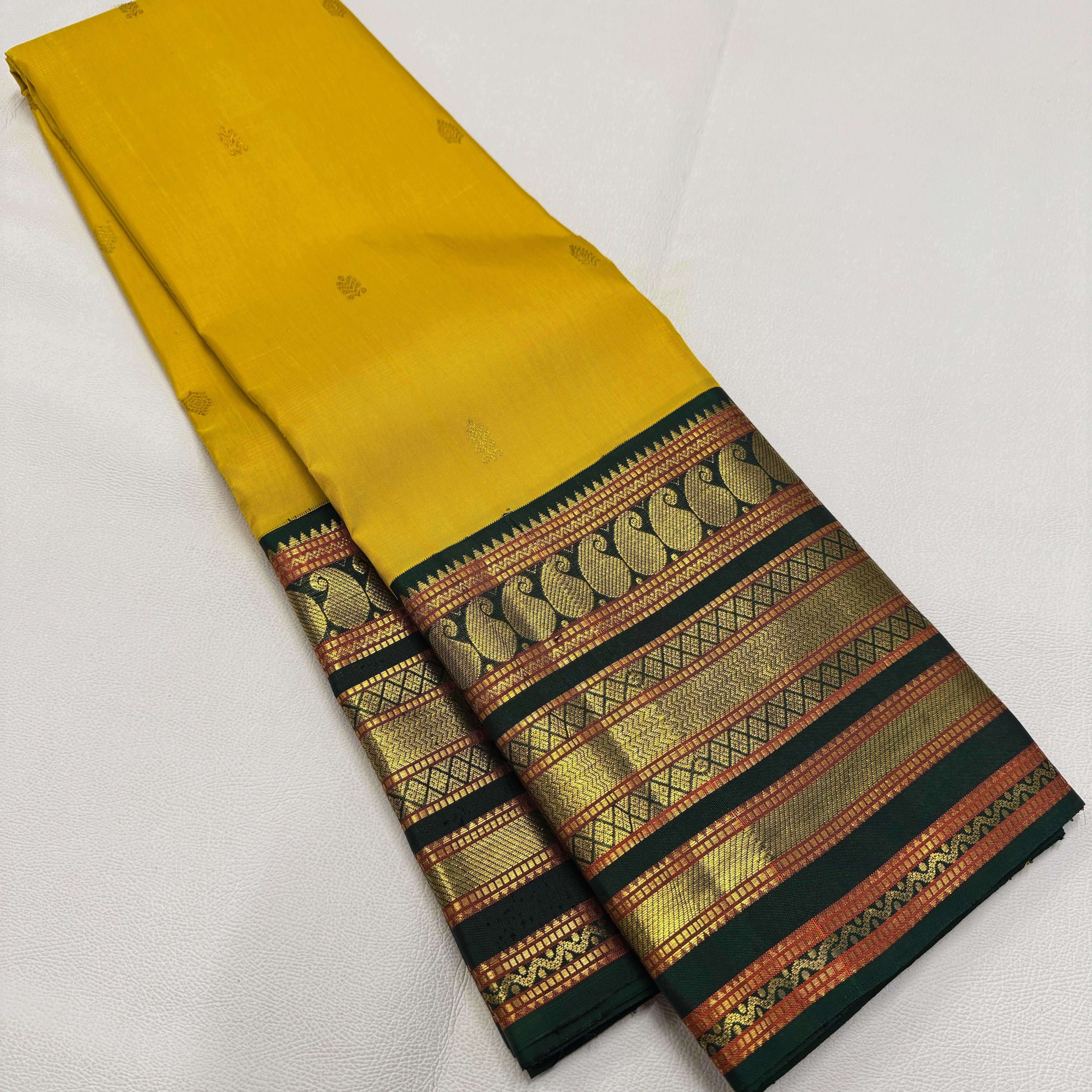 Classic Yellow & Green 2gm Zari Double Side Kirvai Elegance Kanchipuram Handloom Silk Saree SS25351