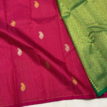 Load image into Gallery viewer, Classic Ruby Pink &amp; Forest Green Elegance Kanchipuram Handloom Silk Saree SS27376
