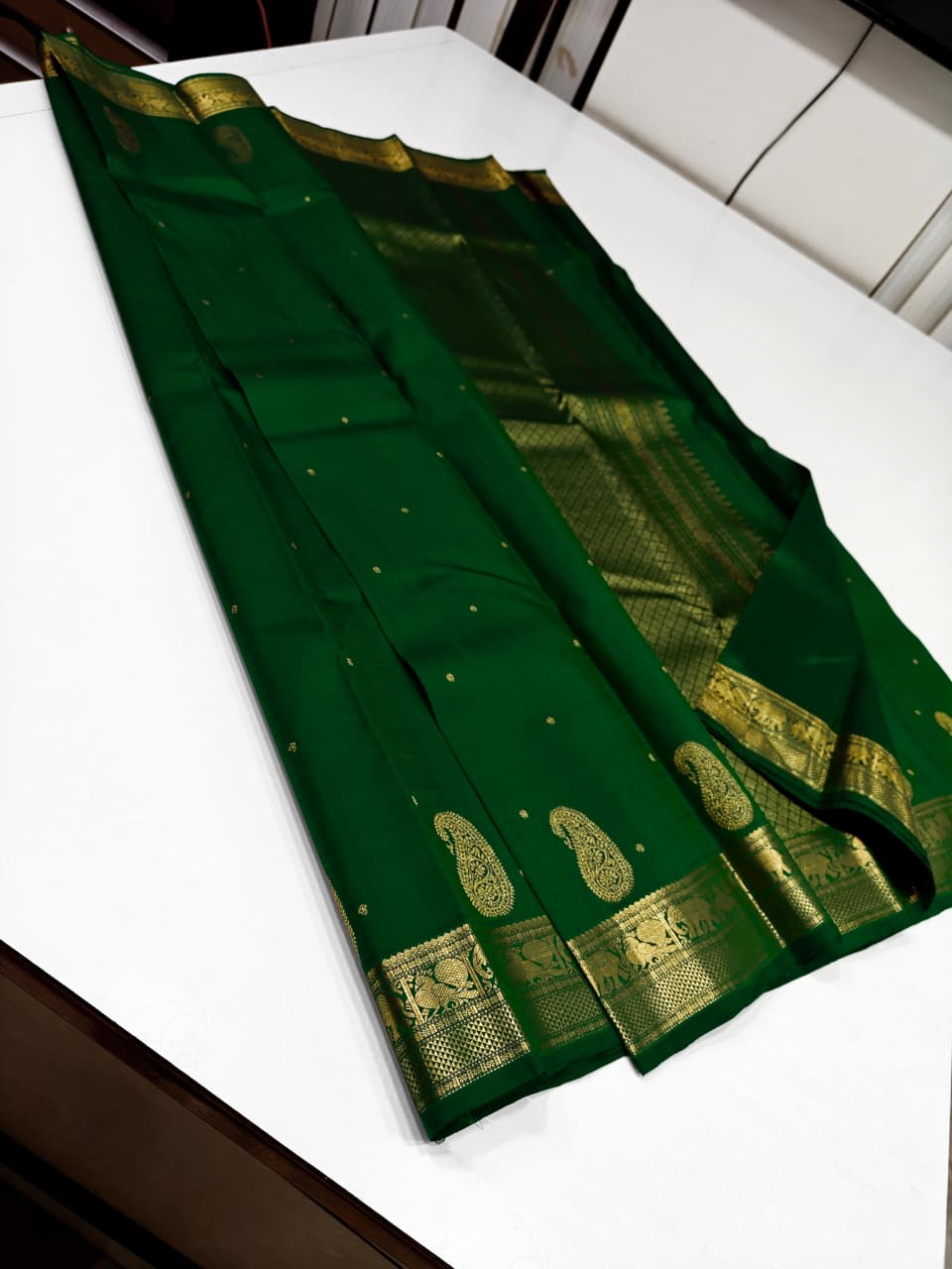 Classic Bottle Green 2gm Zari Kanchipuram Handloom Silk Saree SS26601
