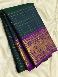 Classic Peacock Green & Fuchsia Pink 2gm Zari Vaira Oosi Elegance Kanchipuram Handloom Silk Saree SS25325