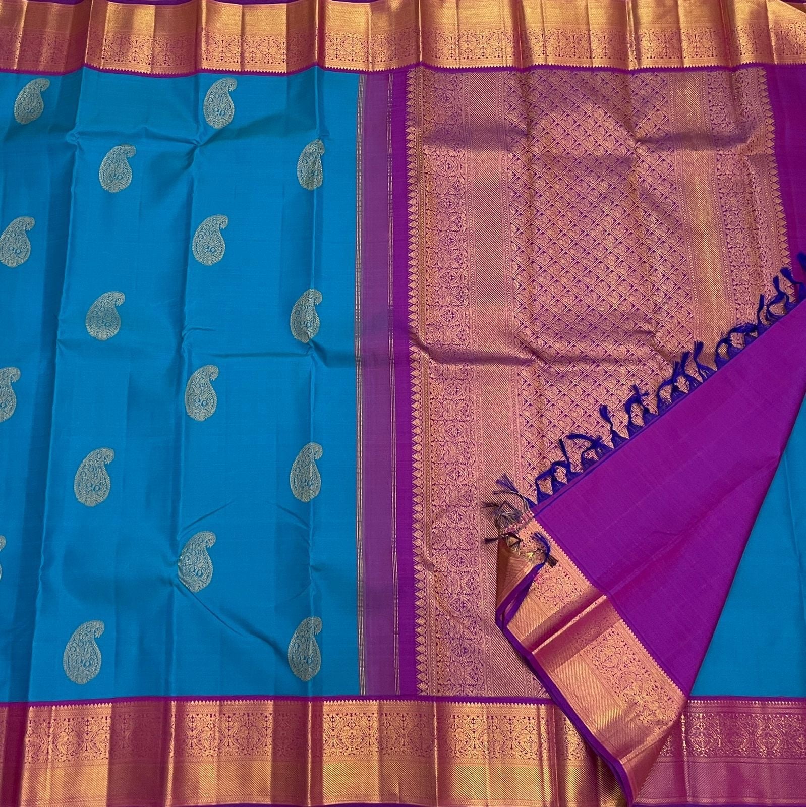 Classic Azure Blue & Berry Purple 1gm Zari Korvai Elegance Kanchipuram Handloom Silk Saree SS24455