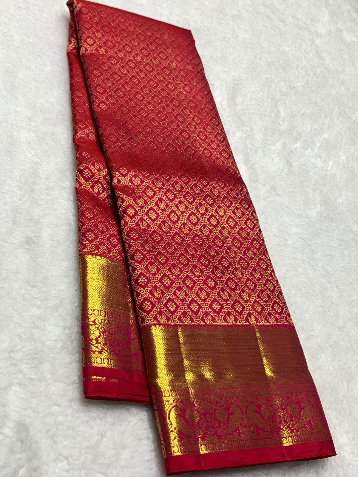 Classic Garnet Red 2gm Zari Bridal Elegance Kanchipuram Handloom Silk Saree SS24101