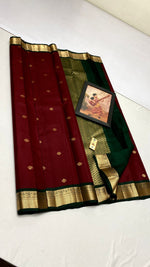 Load image into Gallery viewer, Classic Cherry Green &amp; Bottle Green Korvai Elegance Kanchipuram Handloom Silk Saree SS27118
