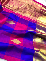 Load image into Gallery viewer, Classic Royal Blue &amp; Purple Pink 2gm Zari Kanchipuram Handloom Silk Saree SS25572
