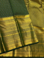 Load image into Gallery viewer, Classic Bottle Green 2gm Zari Vaira Oosi Check Butta Elegance Kanchipuram Handloom Silk Saree SS23619
