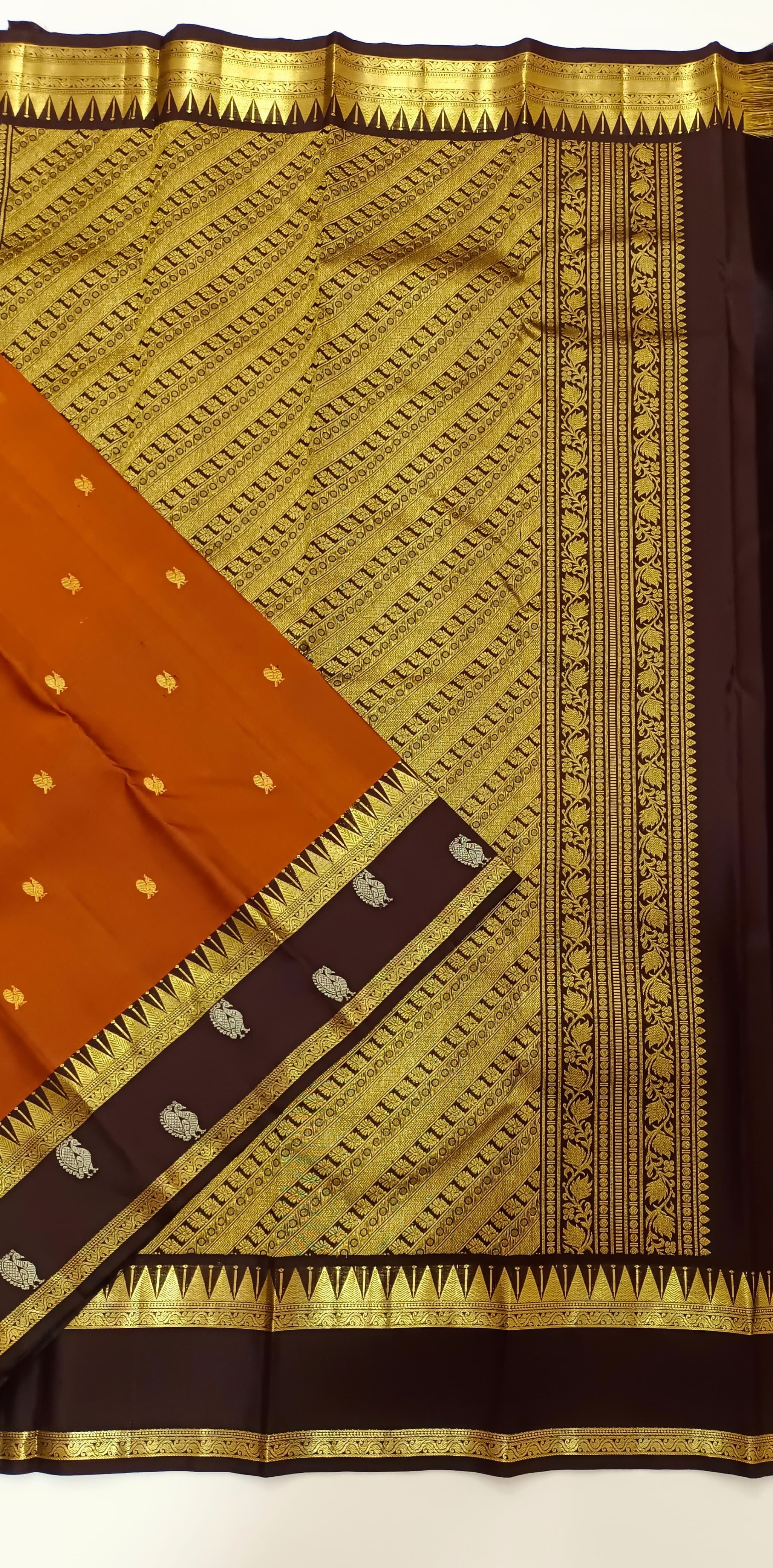 Classic Rustic Orange & Chocolate Brown Kanchipuram Handloom Silk Saree SS26251